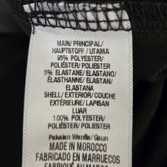 Wallis dress. Black floral, cold shoulder, scarf overlay.  Size 10. - Picture 4 of 13